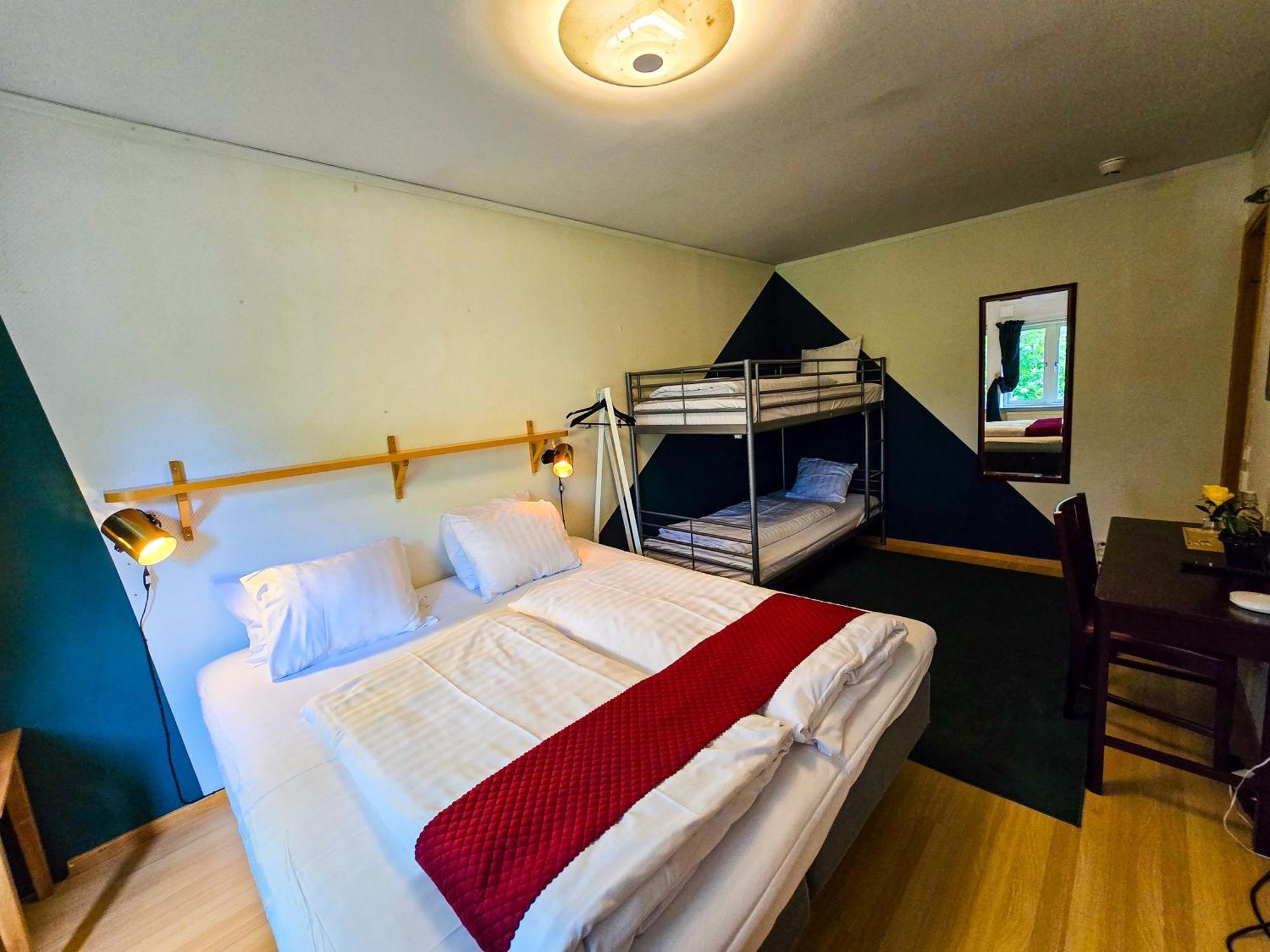 Nature Shelter Hotel Asljunga ภายนอก รูปภาพ